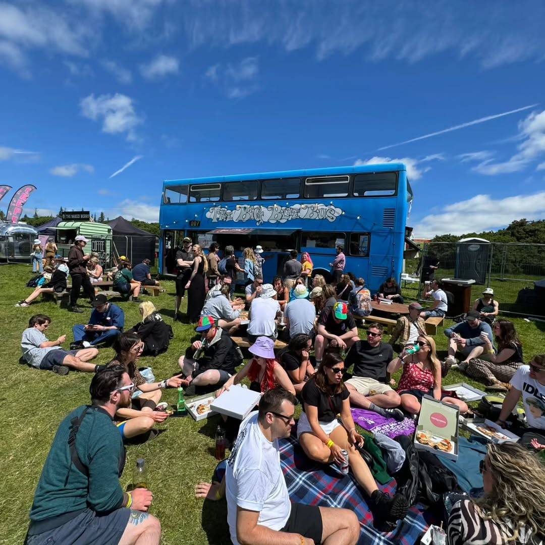 The Big Blue Bus Ireland I Festival Pizza Catering